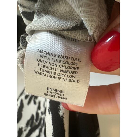 Free Press Women's Small Gray Black Leopard Print Sleeveless V-Neck Tank - Picture 9 of 10